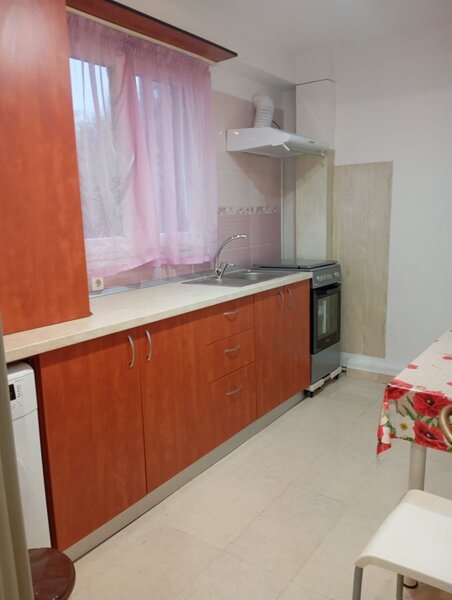 Drumul Taberei, Afi Controceni, Favorit