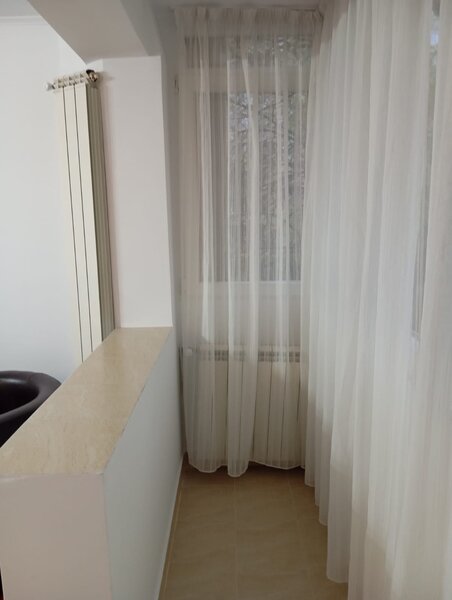 Drumul Taberei, Afi Controceni, Favorit